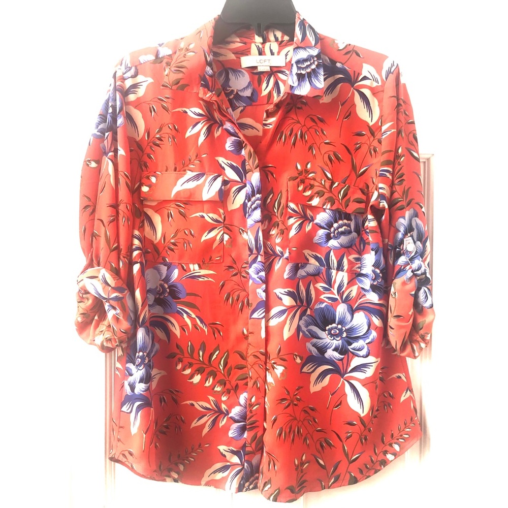 🌼 LOFT Button Down Utility Sleeve Blouse